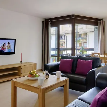 Beautiful, Very High Quality 2 Bed *